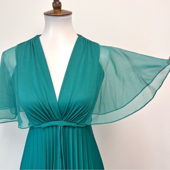 Vintage Mid Century Teal Chiffon Cape Pleated Formal Goddess Maxi Dress Gown - Picture 5 of 13